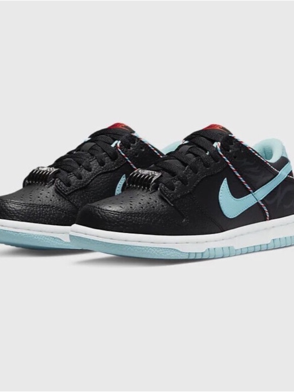 Nike Dunk Low SE Black/White/Chile Red/Copa